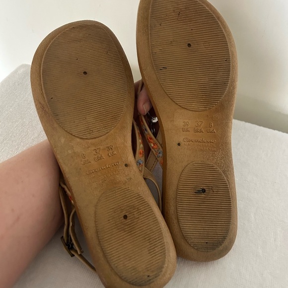 Andrea collection Boho size 8 sandals with embodying detail Lade in Brazil - Picture 8 of 8